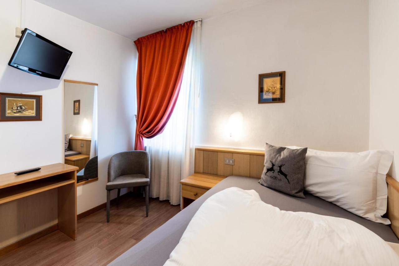 Albergo Dolomiti Cavalese Eksteriør billede