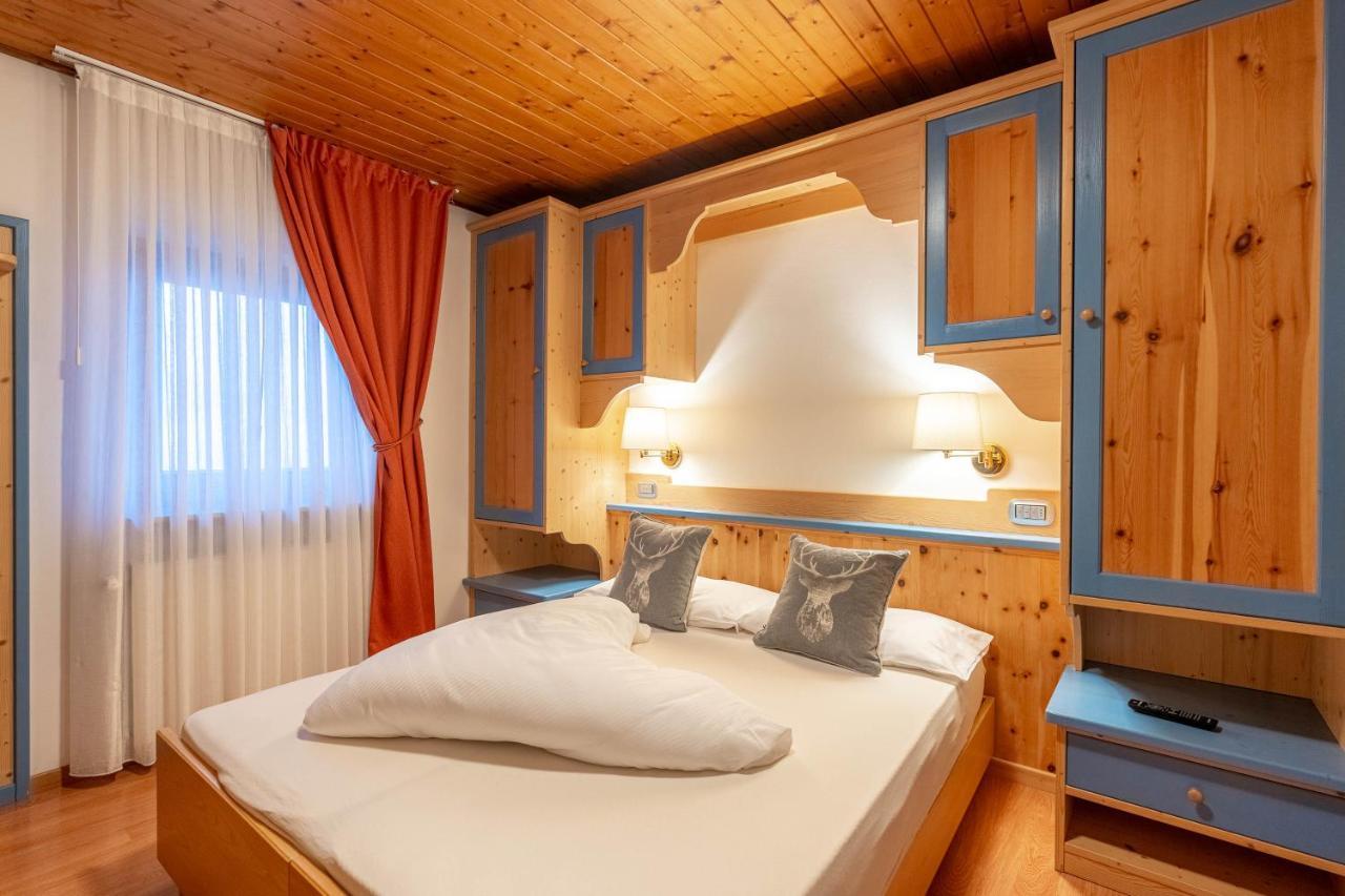 Albergo Dolomiti Cavalese Eksteriør billede