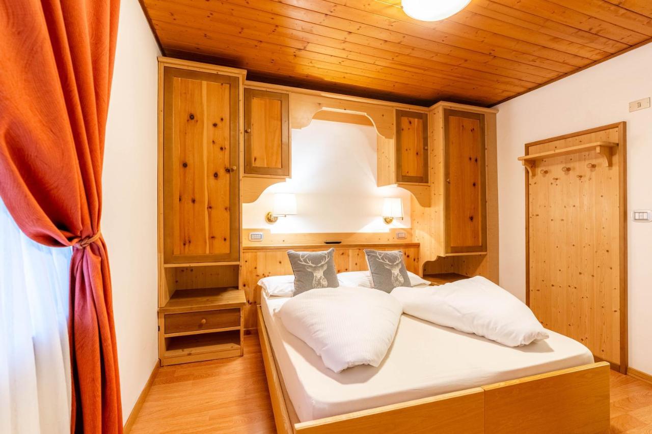 Albergo Dolomiti Cavalese Eksteriør billede